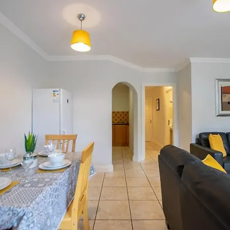 Feriehus 127 - Lovely 2 Bed With Parking *