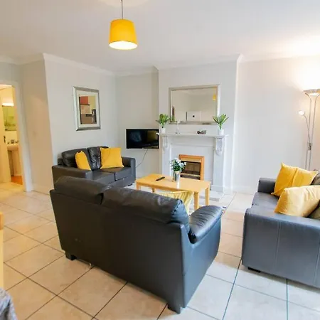 Сasa de vacaciones 127 - Lovely 2 Bed With Parking Galway